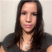 Licenciada en Básica primaria y Lengua Castellana imparte clase a niños de todas las edades